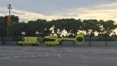 030925 HELICOPTER EMERGÈNCIES PLAÇA MERCAT 1.jpg