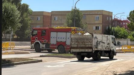 140725 NETEJA PASSEIG DESBORDAMENT RIU 7 ok.jpg