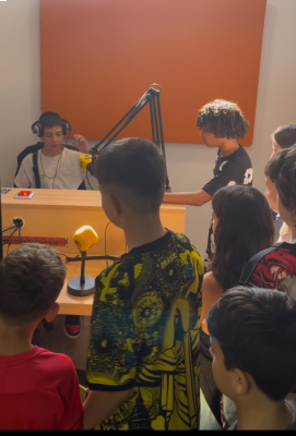 151025 VISITA VORA RADIO 9.png