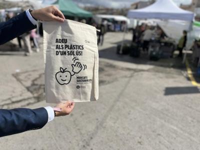 CAMPANYA PLÀSTIC MERCAT 090525 (3).JPG