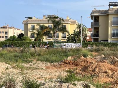 ENTREGA CLAUS PISOS 050625 (8).JPG